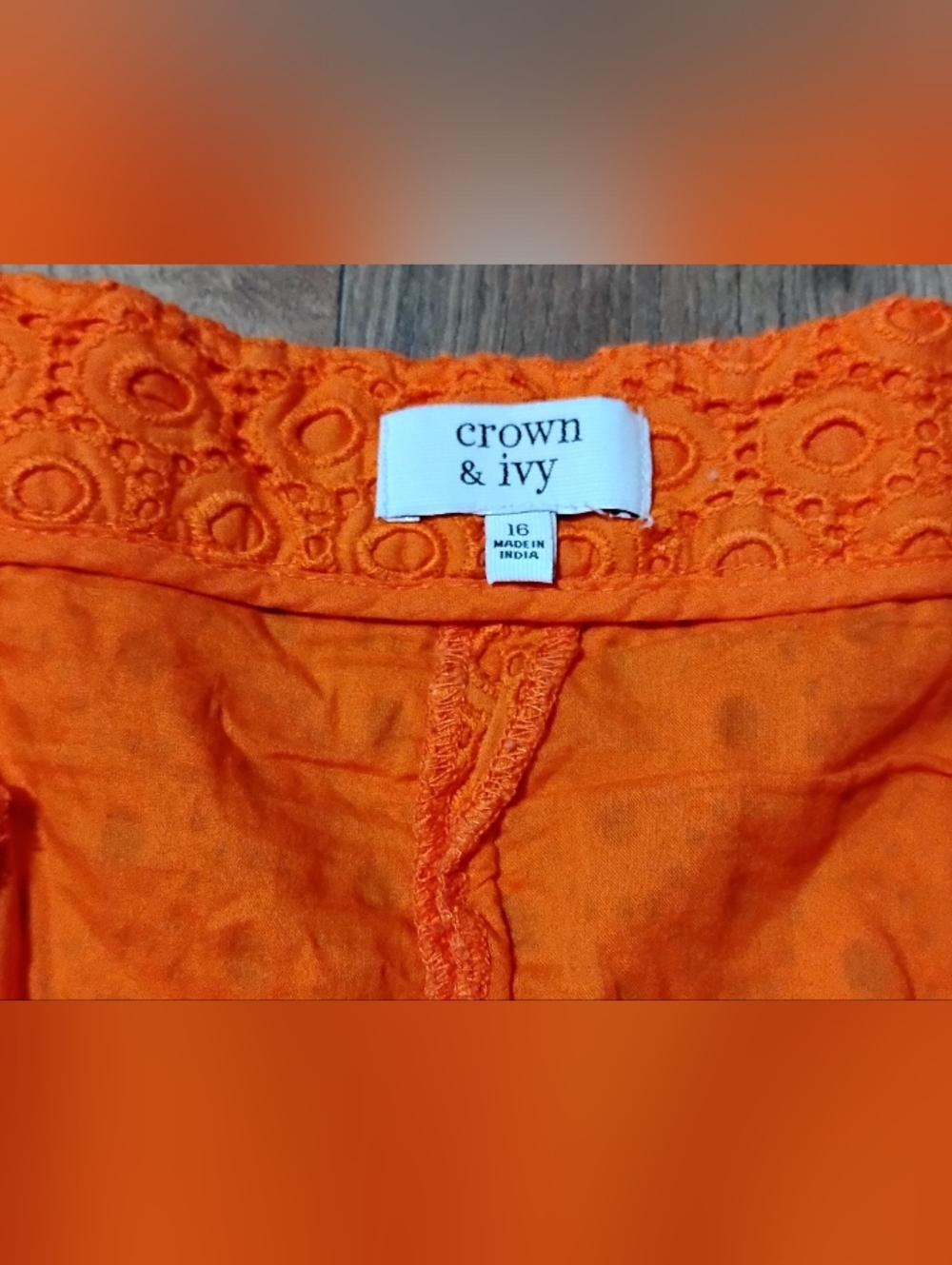 Crown & Ivy Bright Orange Eyelet High-Waist Shorts Women's Size: 16 - Picture 2 of 3